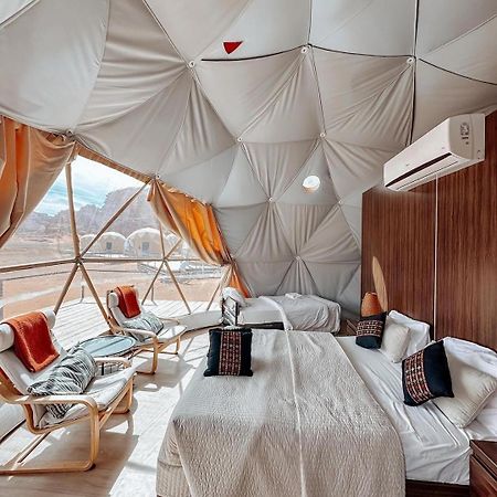 Rum Crystal Luxury Camp Wadi Rum Esterno foto