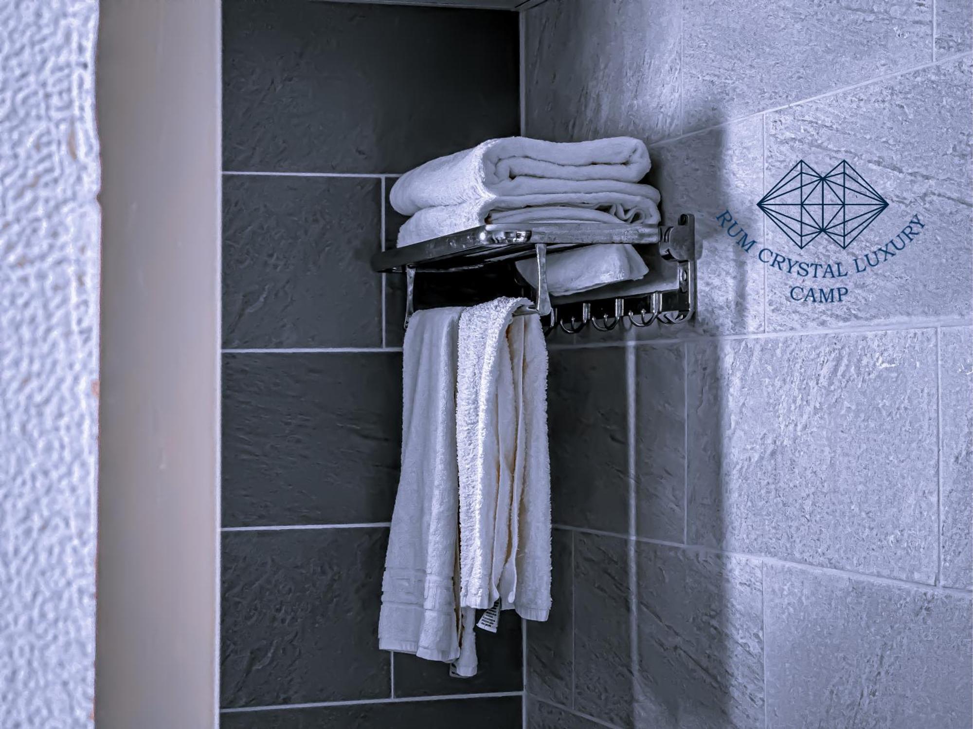 Rum Crystal Luxury Camp Wadi Rum Esterno foto